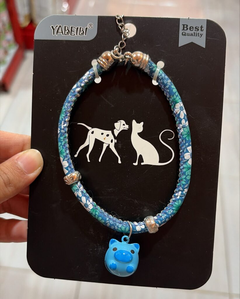 kalung kucing bandul karakter
